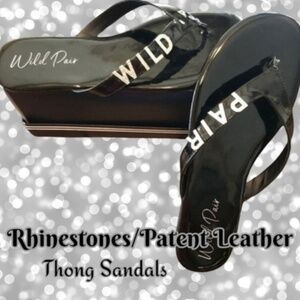 WILD PAIR NWT Fantasia Rhinestone Embellished Flat Thong Sandals/Sz. 10